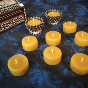 Lowfield Light Beeswax tealight uncased single